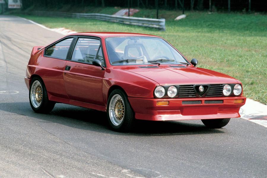  Alfa Romeo Alfasud Sprint 6C (902) 1982 года  (фото 1 из 13)